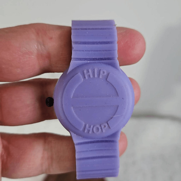 Hip Hop Purple Silicone Band Watch New Battery - Picture 6 of 7